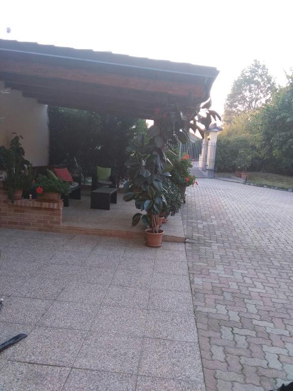 Vila Casa Sammo Piobesi d'Alba Exteriér fotografie