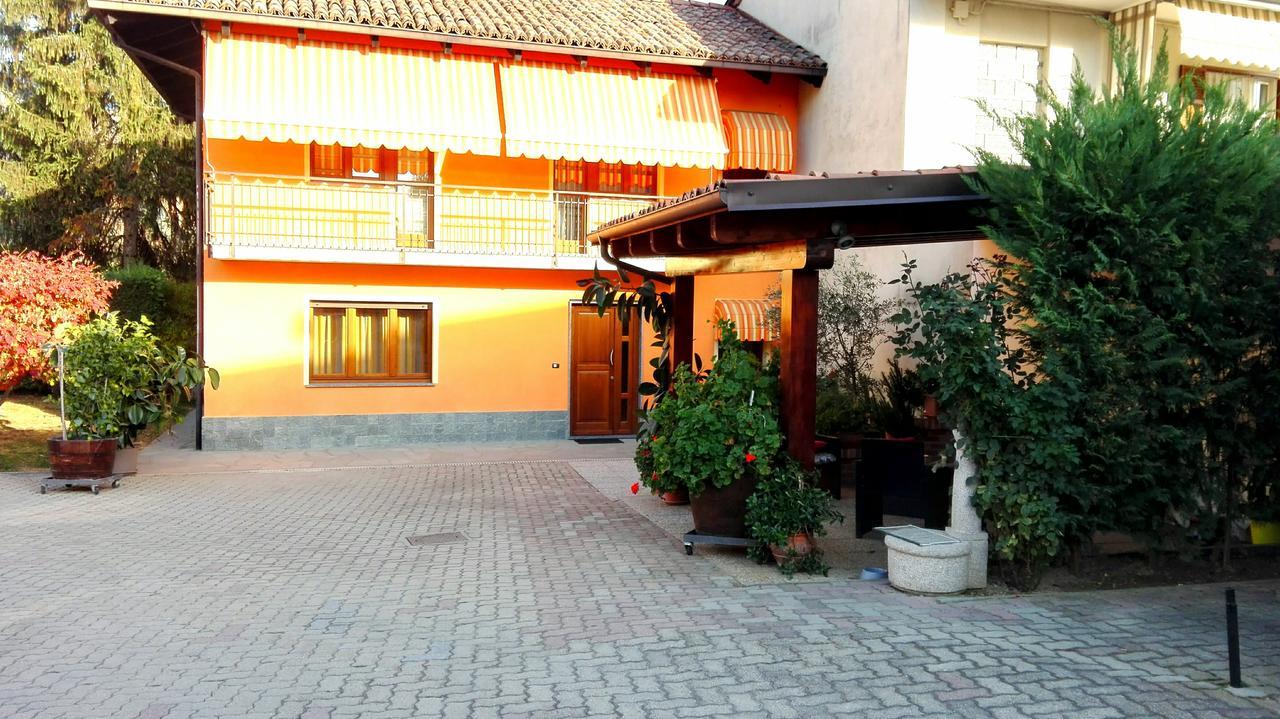 Vila Casa Sammo Piobesi d'Alba Exteriér fotografie