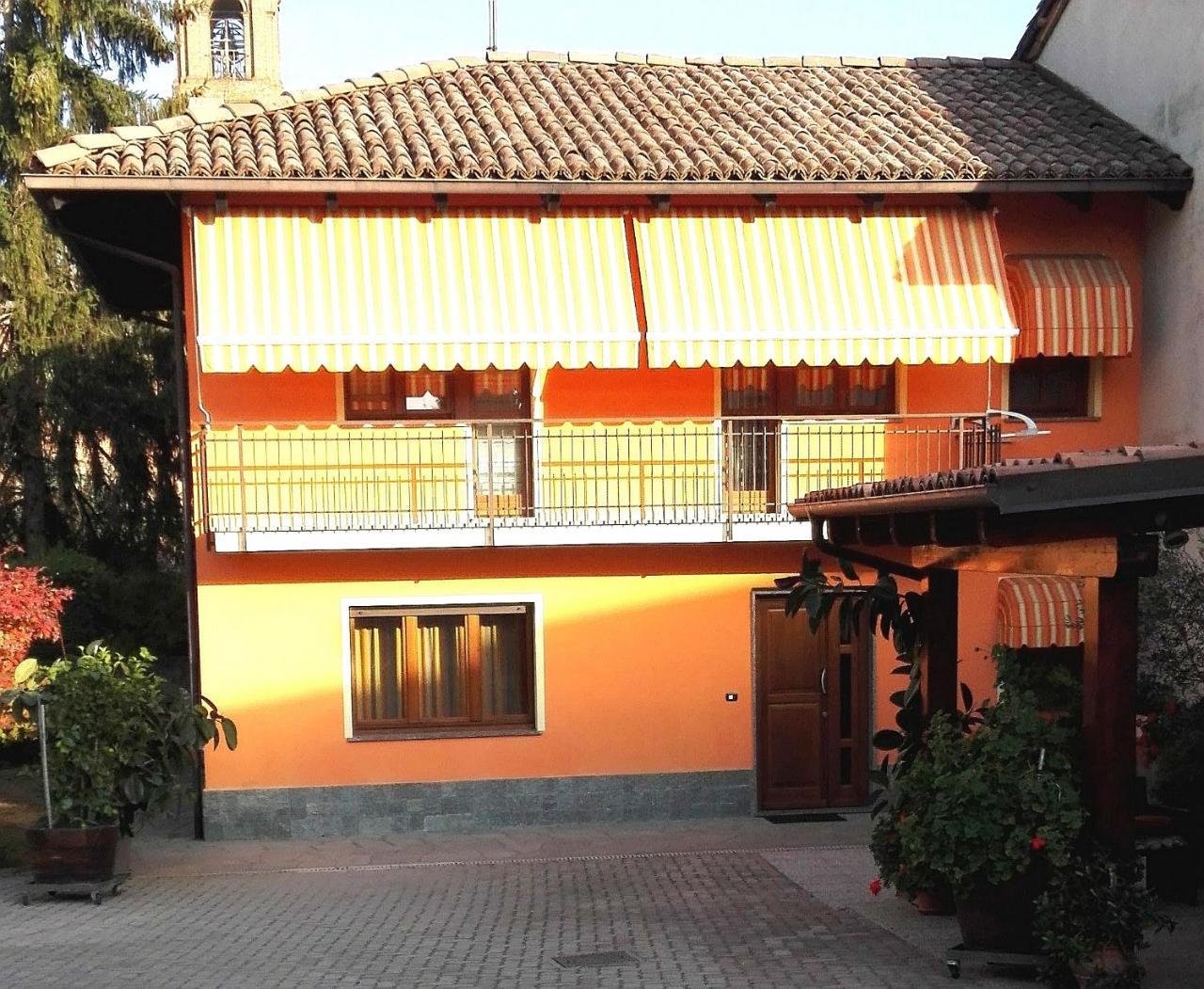 Vila Casa Sammo Piobesi d'Alba Exteriér fotografie