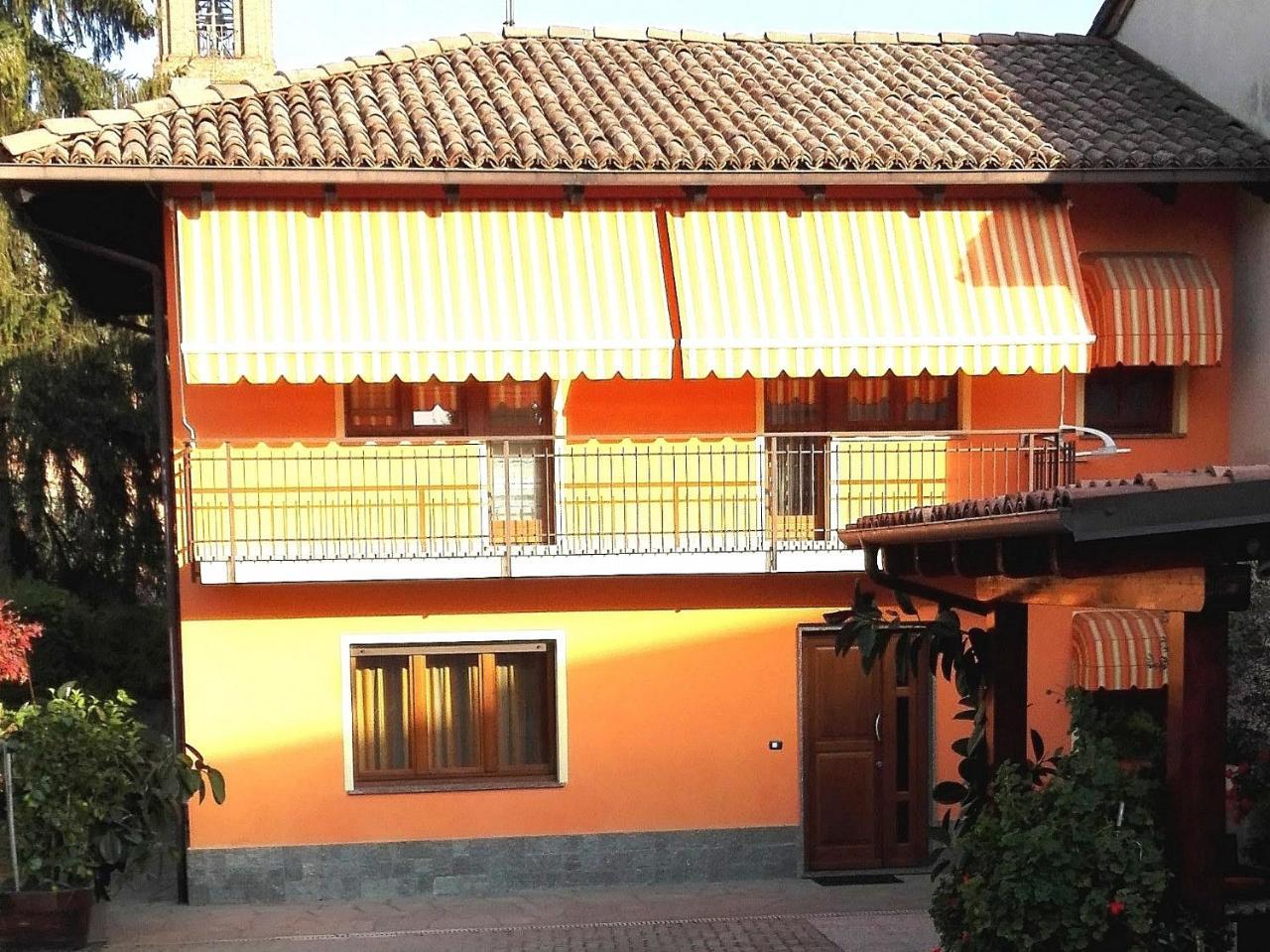 Vila Casa Sammo Piobesi d'Alba Exteriér fotografie